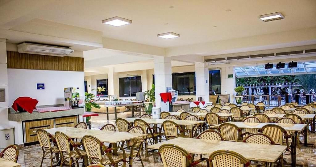 L'Acqua Diroma - Oficial - Piscinas 24 Horas Caldas Novas Εξωτερικό φωτογραφία
